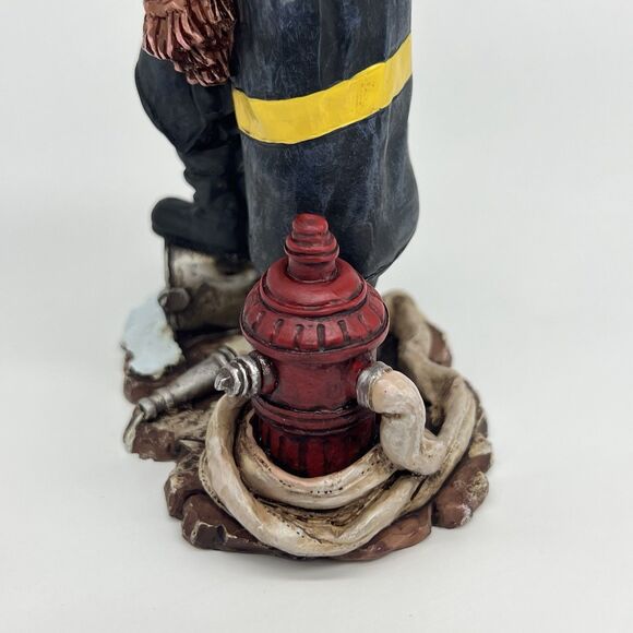 VTG Red Hats of Courage "HERO" Fireman Figurine Carrying Child 1999 Vanmark VGC - Picture 7 of 11